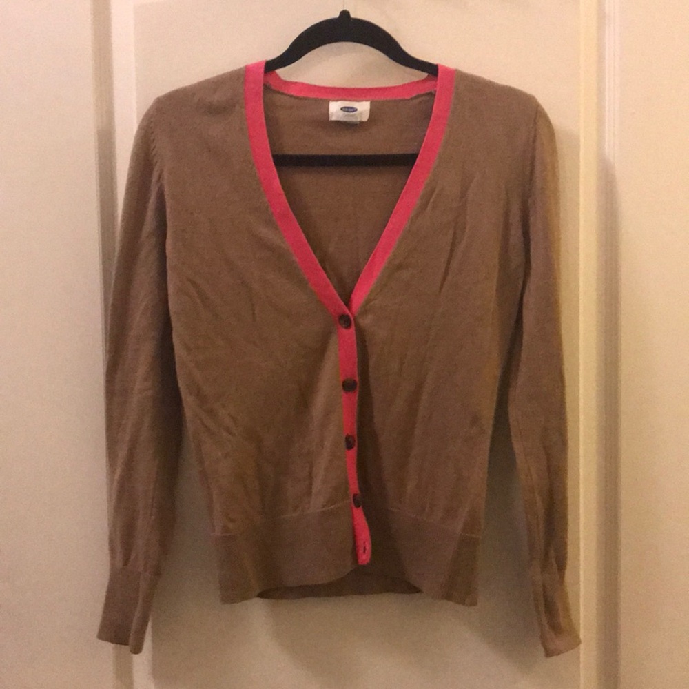 Brown cardigan with pink lining